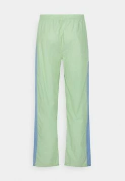 Diesel UMSET-LOOMY - Pyjamas - Green/pink/blue -Diesel shop 02835e89028b43ecbe4f1a3d0a4e17e3