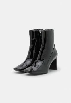 Diesel D-MILLENIA - Classic Ankle Boots - Black 8 Diesel D-MILLENIA - Classic Ankle Boots - Black -Diesel shop 04f24340e98a4dc6a2f6b1d3d25dfdf8