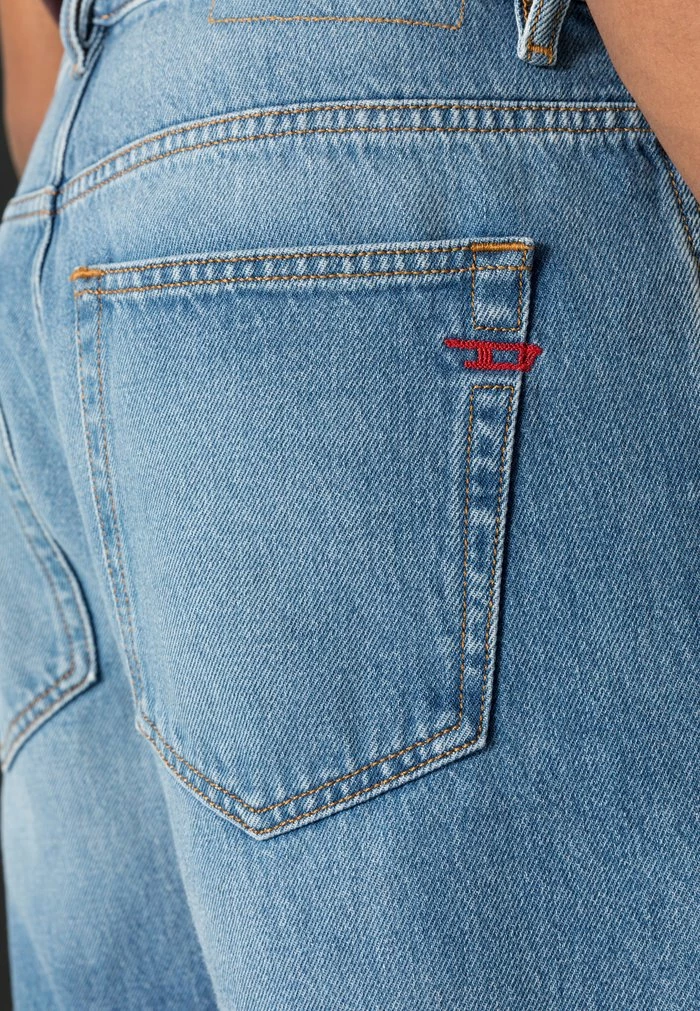 Diesel 2020 VIKER - Straight Leg Jeans - 09c15 01 5 Diesel 2020 VIKER - Straight Leg Jeans - 09c15 01 - Image 5