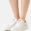 Diesel S-SKEATYS LOW W - Trainers - White