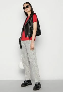 Diesel 1956 - Relaxed Fit Jeans - 92c -Diesel shop 0a71ef3dae0c4922bdb36203d6edee60