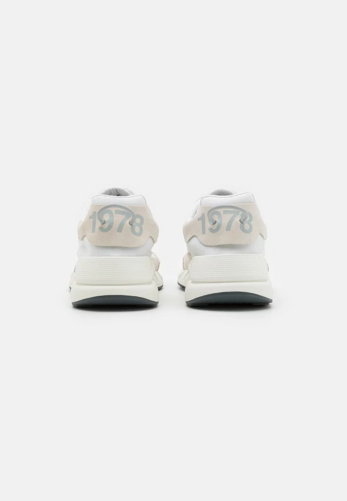 Diesel S-SERENDIPITY LC - Trainers - White 3 Diesel S-SERENDIPITY LC - Trainers - White - Image 3