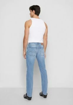 Diesel Slim Fit Jeans - 09c15 01 8 Diesel Slim Fit Jeans - 09c15 01 -Diesel shop 11e272dafd464aedbdce3eefe3cdf994