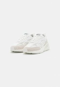 Diesel S-SERENDIPITY SPORT - Trainers - Off-white -Diesel shop 1255a4b0977b46f29d6e96b09cc89d13