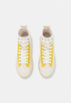 Diesel S-ATHOS MID - High-top Trainers - White/yellow 11 Diesel S-ATHOS MID - High-top Trainers - White/yellow -Diesel shop 194c9c7013d8404d97e9ab095eff51dc