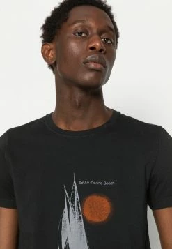 Diesel Print T-shirt - Black -Diesel shop 1d3c05d87b73460092d205fdf6cf5f84