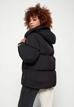 Diesel W-ROLF - Down Jacket - Black -Diesel shop 29dd442b74b541e8aa57cfb263549105