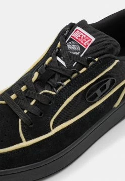 Diesel S-SINNA LOW X UNISEX - Trainers - Black -Diesel shop 2c0c98424eac4c66afccf7fd1cfd45b7