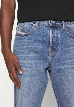 Diesel 2020 VIKER - Straight Leg Jeans - 007c2 01 -Diesel shop 2d5910bc7be6484ab2f12fcb05ed7d8b