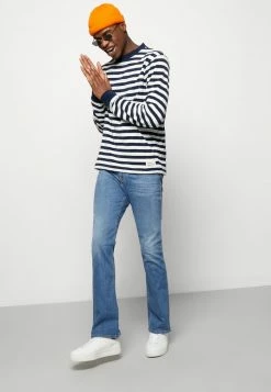 Diesel 2021 - Bootcut Jeans - 09d47 01 -Diesel shop 3361c99f75e3461db697cc2d62aa289d