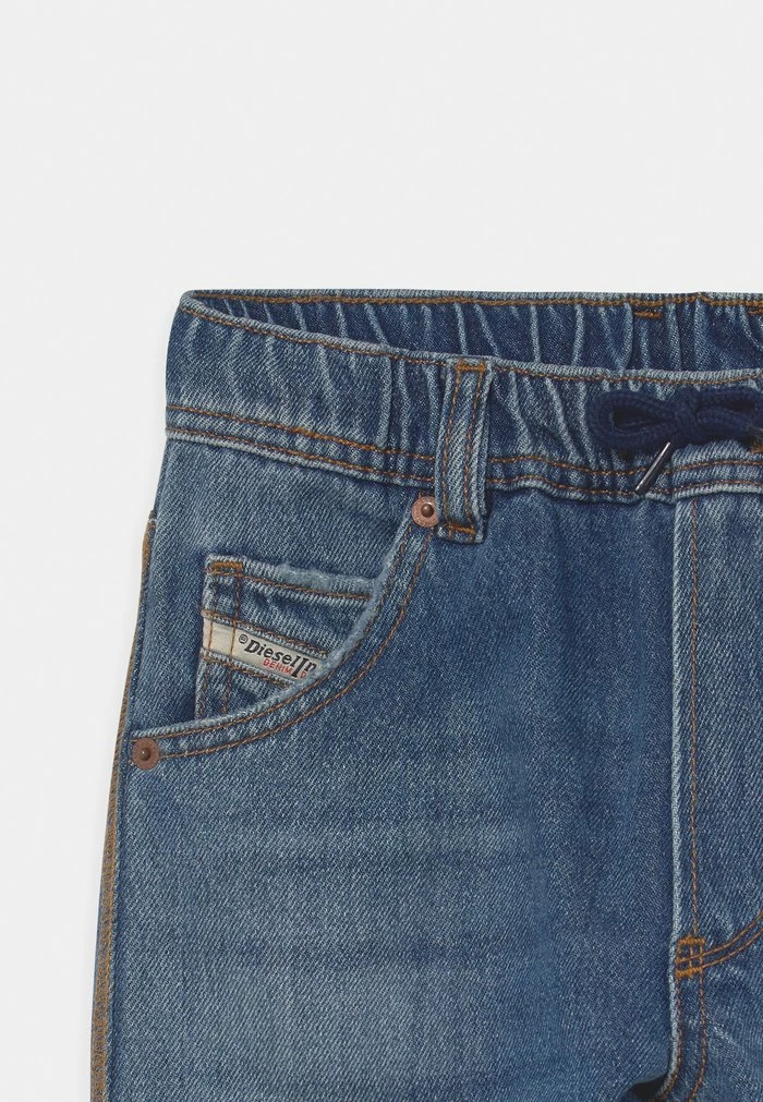 Diesel KROOLEY - Slim Fit Jeans - Light Blue Denim 3 Diesel KROOLEY - Slim Fit Jeans - Light Blue Denim - Image 3