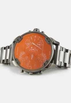 Diesel MR. DADDY 2.0 - Chronograph Watch - Gunmetal -Diesel shop 47f7a6429076487ba66b3b7d76ebb690