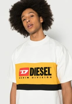 Diesel STREAP DIVISION - Print T-shirt - White -Diesel shop 4aa980ced1954e78ad6da06ff64c75e1