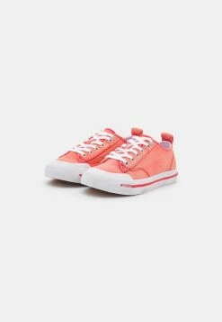 Diesel S-ATHOS LOW W - Trainers - Peach -Diesel shop 56631a60787347f5be6b0e8fc4f5c3c8