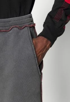 Diesel P-MARTLOCK UNISEX - Tracksuit Bottoms - 0tdaj 93r -Diesel shop 59740027c55c49b0a9d877e22b056880