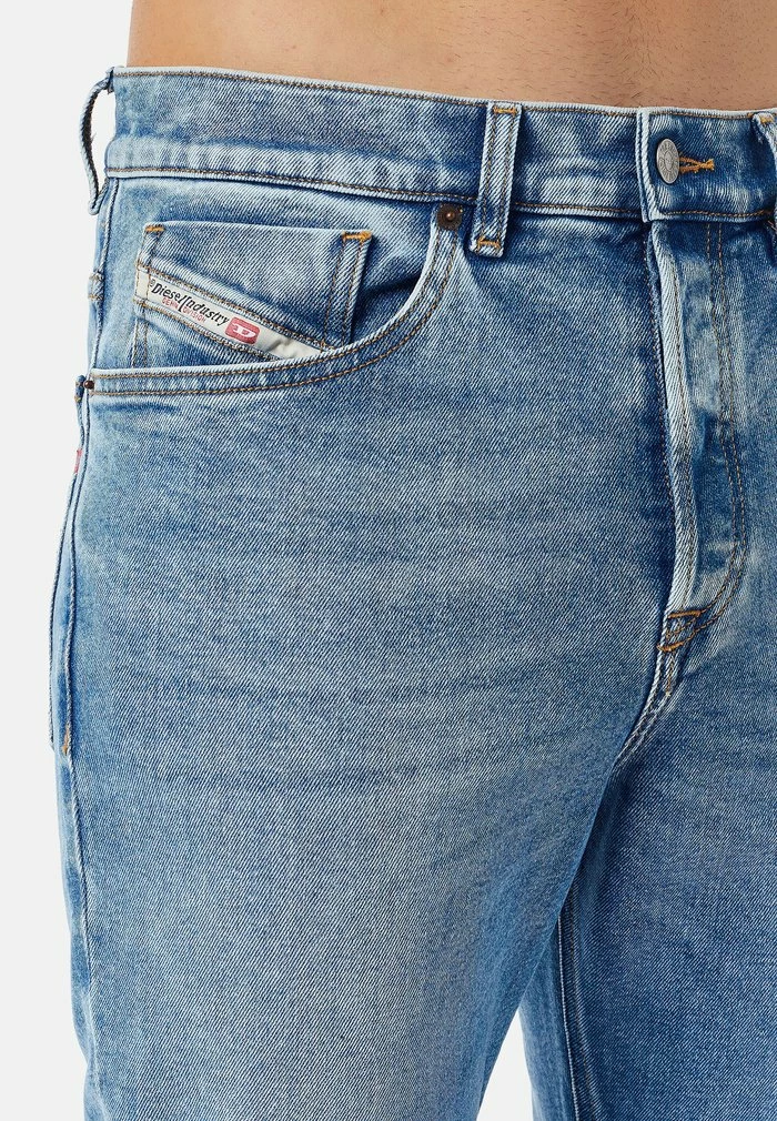 Diesel Jeans Tapered Fit - Medium Blue 4 Diesel Jeans Tapered Fit - Medium Blue - Image 4