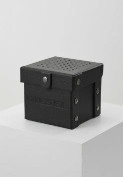 Diesel CRUSHER - Digital Watch - Schwarz -Diesel shop 61927df1c59b41199b57204b65cfd5af