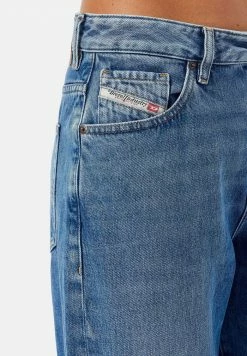 Diesel Relaxed Fit Jeans - Medium Blue -Diesel shop 6555d918c1014f79b21f5004041a6200