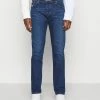 Diesel D-YENNOX - Slim Fit Jeans - Dark Blue