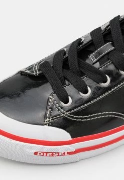 Diesel S-ATHOS LOW - Trainers - Black/white -Diesel shop 7f52429104f44b8b9bdde78fdebc0c6d