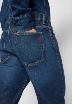 Diesel 2020 VIKER - Straight Leg Jeans - 09c03 01 13 Diesel 2020 VIKER - Straight Leg Jeans - 09c03 01 -Diesel shop 81106665ad82423abc0574b38d8e3d5f