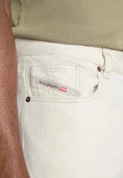 Diesel 2010 - Relaxed Fit Jeans - 09b95 100 -Diesel shop 815bd49e14404b9f863ef7c3d47b4720