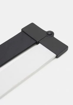 Diesel B-FACE - Belt - White & Black -Diesel shop 8bceac1fea7447cf9bf779e173f02080