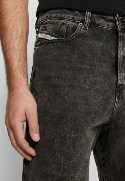 Diesel 1955 High Waist - Straight Leg Jeans - 09b87 02 -Diesel shop 8d8002b4cafc41f6bbb0044767e1e834