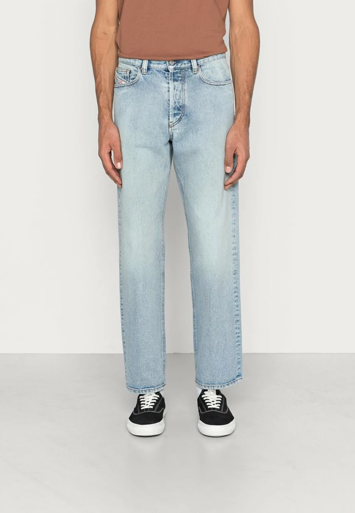 Diesel 2010 - Relaxed Fit Jeans - 09c14 01 1 Diesel 2010 - Relaxed Fit Jeans - 09c14 01