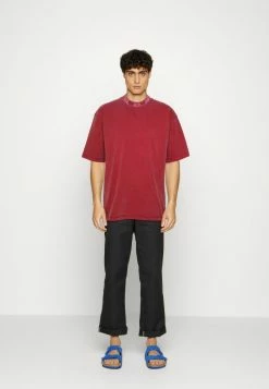 Diesel T-BOG UNISEX - Print T-shirt - Red -Diesel shop 957619ed7ac745a8a0b7ab06ccc65d2c