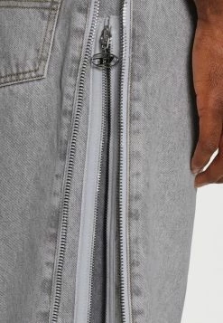 Diesel Straight Leg Jeans - Grey Denim -Diesel shop 95941efd00e24fe0ad8cf0cec5dac928