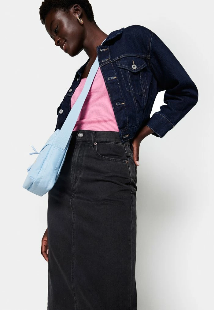 Diesel DE-RONNY - Denim Skirt - Black Dark Grey 4 Diesel DE-RONNY - Denim Skirt - Black Dark Grey - Image 4