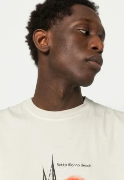 Diesel BEACH - Print T-shirt - White -Diesel shop a28b23636fba43dea2b7bfdba8928f48