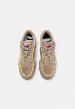 Diesel S-SINNA LOW X UNISEX - Trainers - Beige -Diesel shop a3625da042d946af8f75d621811144ed