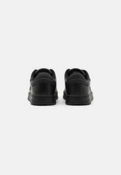Diesel S-ATHENE LOW - Trainers - Black -Diesel shop a4289f0df038474e8dec8f454adfa70c
