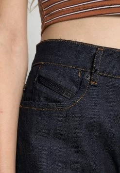 Diesel D-AIR - Straight Leg Jeans - Dark Blue -Diesel shop a591a30830d443b5a6de1f243f75e253