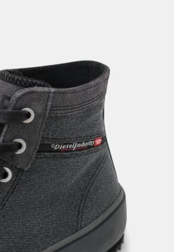 Diesel S-PRINCIPIA MID X UNISEX - High-top Trainers - Black -Diesel shop abaf92ea71634e638f6dd94e39a8d6b3