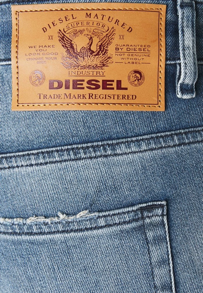 Diesel D-FAYZA - Relaxed Fit Jeans - Medium Blue 3 Diesel D-FAYZA - Relaxed Fit Jeans - Medium Blue - Image 3