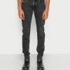 Diesel 1979 SLEENKER - Slim Fit Jeans - 09c23 02