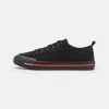 Diesel S-ATHOS LOW - Trainers - Black