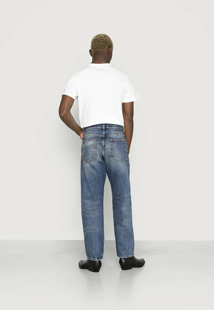 Diesel 2020 VIKER - Straight Leg Jeans - 007d1 01 3 Diesel 2020 VIKER - Straight Leg Jeans - 007d1 01 - Image 3