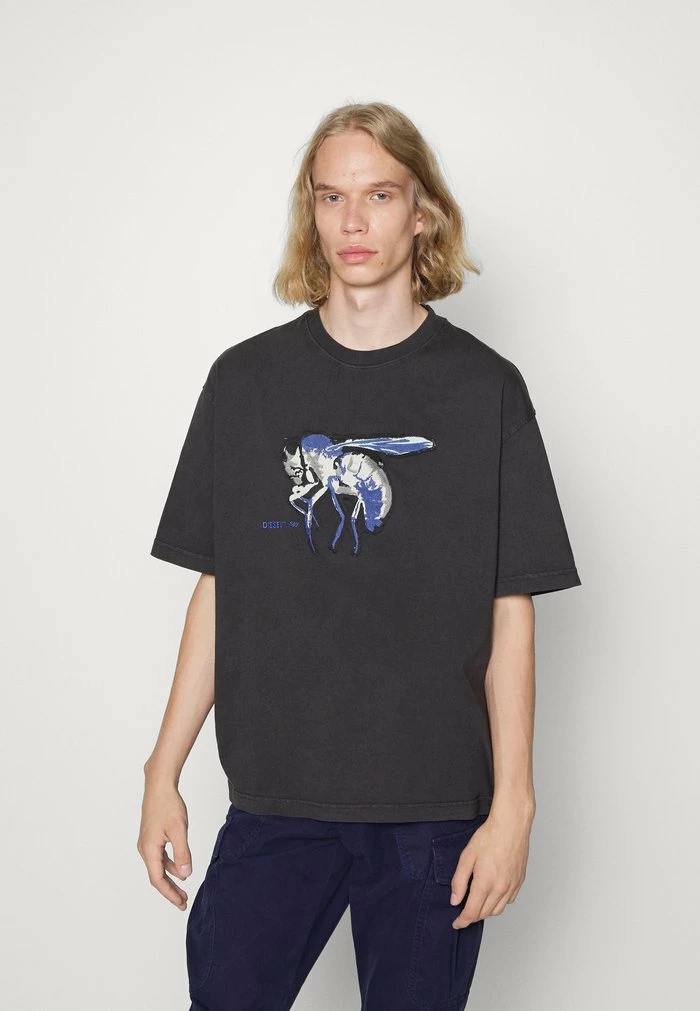 Diesel T-WASH-E4 UNISEX - Print T-shirt - Black 1 Diesel T-WASH-E4 UNISEX - Print T-shirt - Black
