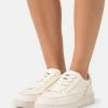 Diesel S-SINNA LOW W - Trainers - Offwhite