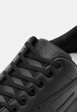 Diesel S-ATHENE LOW - Trainers - Black -Diesel shop c4f46fb4e57e44c89ff1aba40cd35003