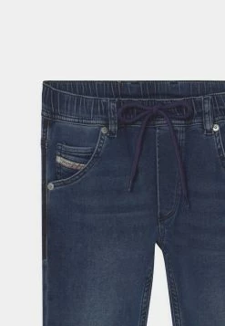 Diesel KROOLEY UNISEX - Slim Fit Jeans - Blue Denim 5 Diesel KROOLEY UNISEX - Slim Fit Jeans - Blue Denim -Diesel shop c70da061bffd497a86c3dfdb6db2e954