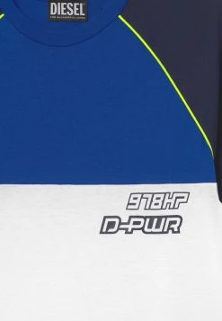 Diesel OVER - Print T-shirt - Bianco -Diesel shop c992d78dc1fd4c8d8ceff82c5e9f37b1