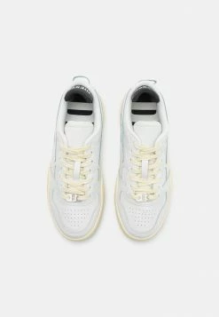 Diesel S-UKIYO LOW X - Trainers - White 9 Diesel S-UKIYO LOW X - Trainers - White -Diesel shop c9e8db5139084965a54031a8683bff6f