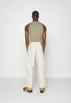 Diesel 2010 - Relaxed Fit Jeans - 09b95 100 -Diesel shop d6ce45fa26814c429791ee79875dcdfb