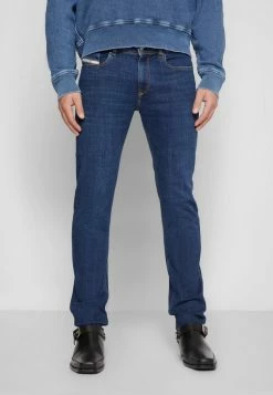 Diesel 1979 SLEENKER - Slim Fit Jeans - Dark Blue