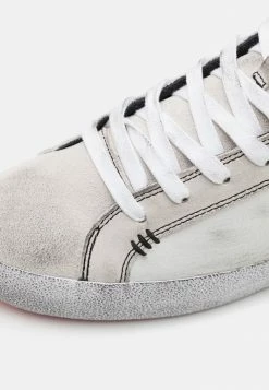 Diesel S-LEROJI MID - High-top Trainers - White/black -Diesel shop e24f4e522d3d4b66a03a4e39daaddaee